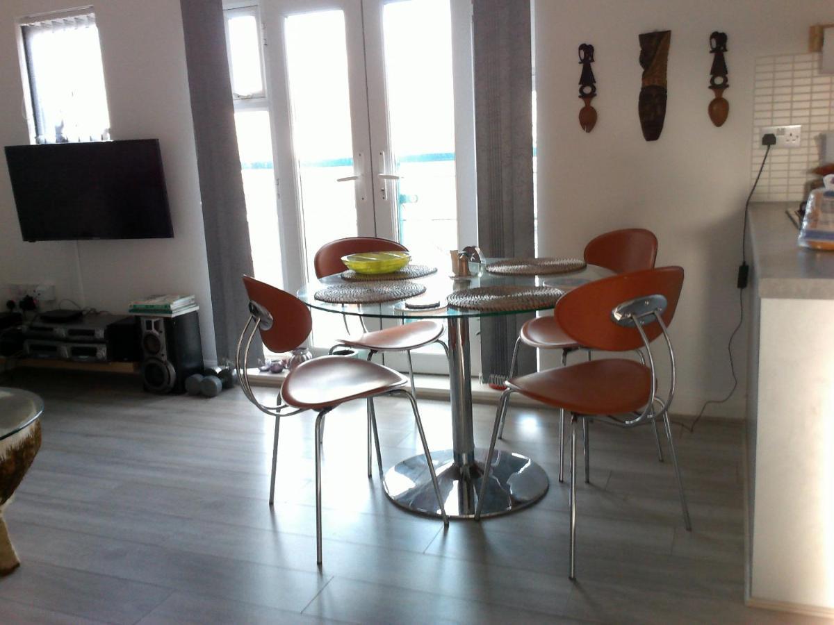 Two Bedroom London Luxury Apartment 外观 照片