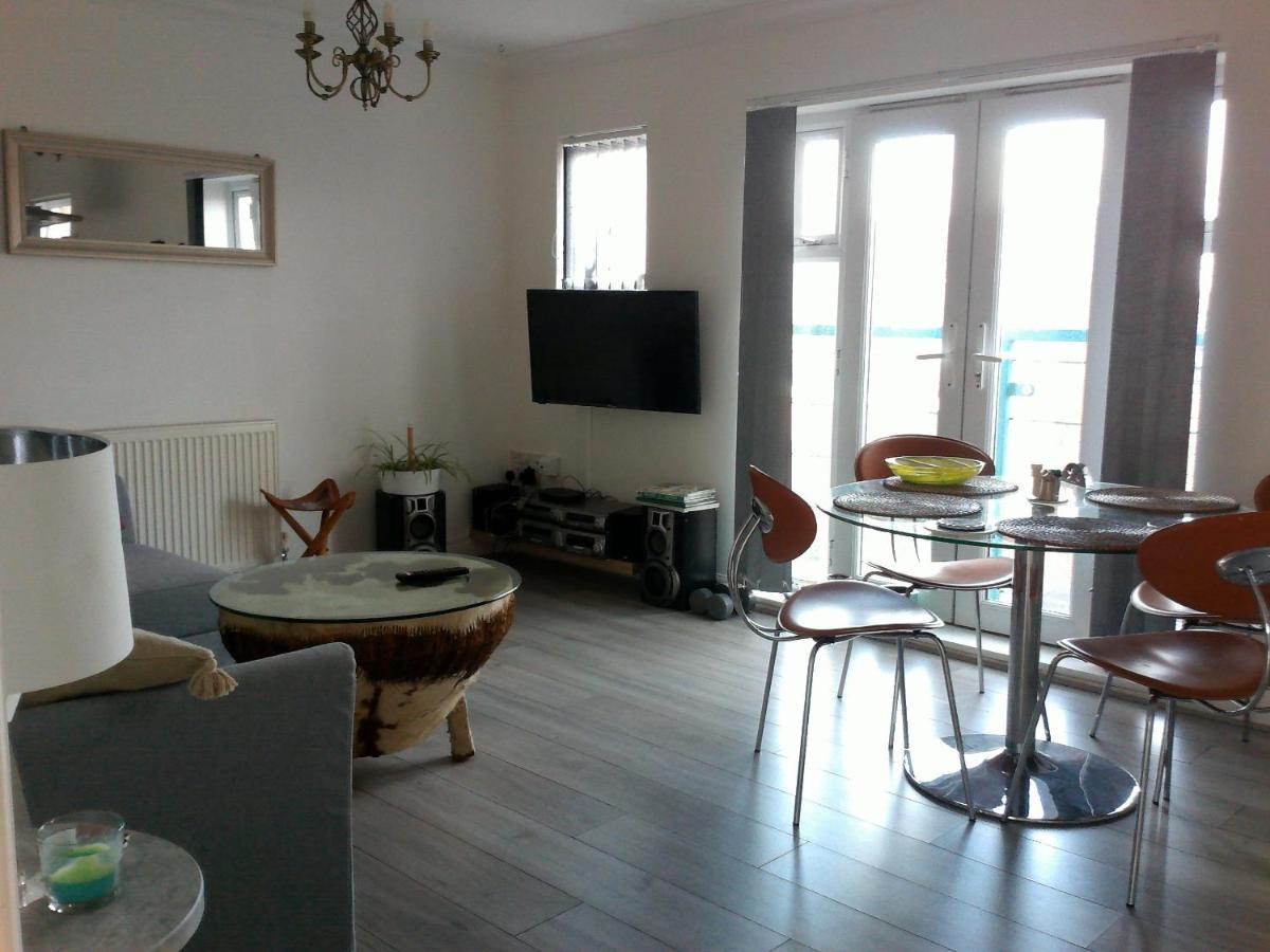 Two Bedroom London Luxury Apartment 外观 照片